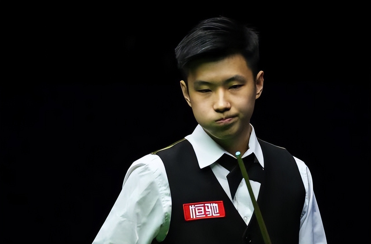 C罗40岁皇马+西甲官方送祝贺：为你感到骄傲 史上最佳