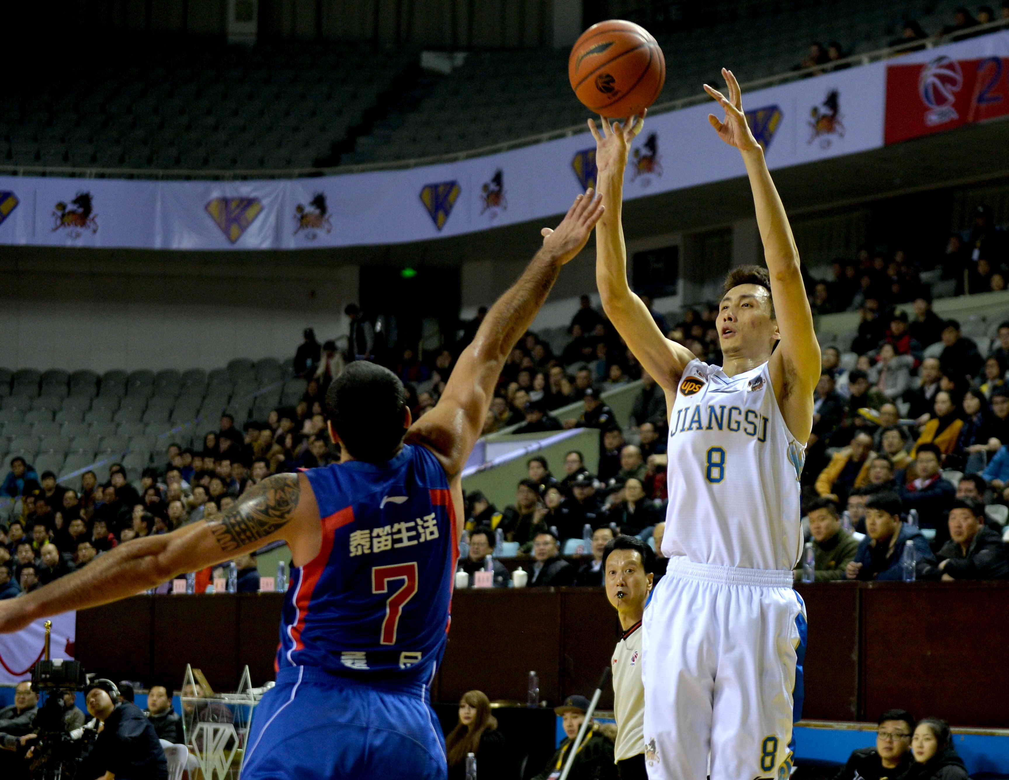 的移动和控 的移动和控