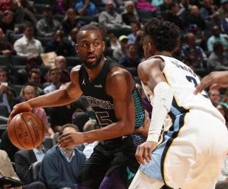 俱乐部和球 俱乐部和球