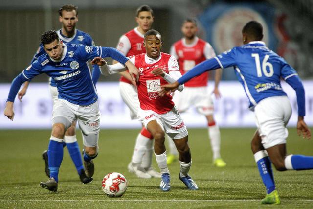 场联赛中 场联赛中