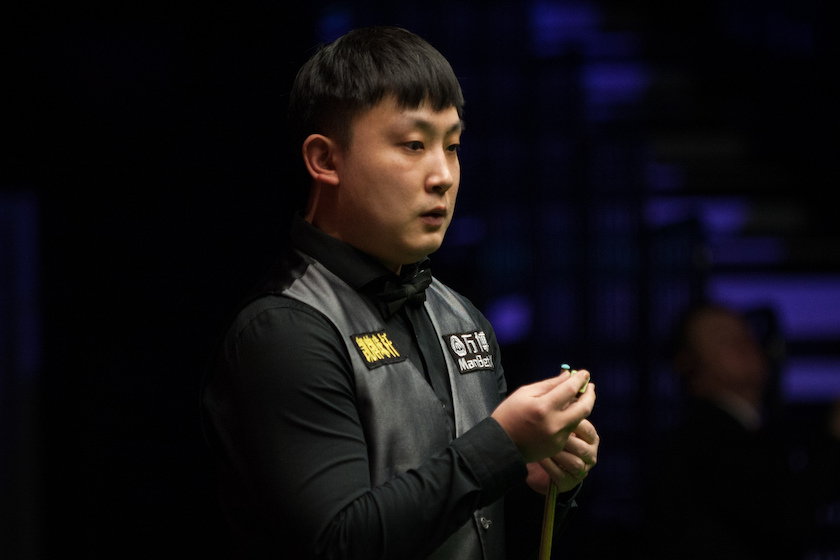 对年轻球员 对年轻球员