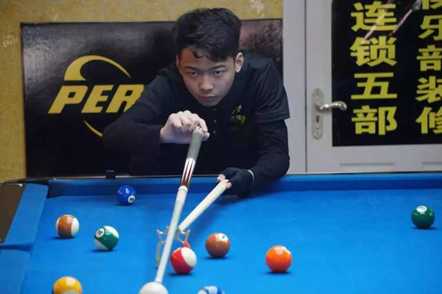 视他的名字 视他的名字