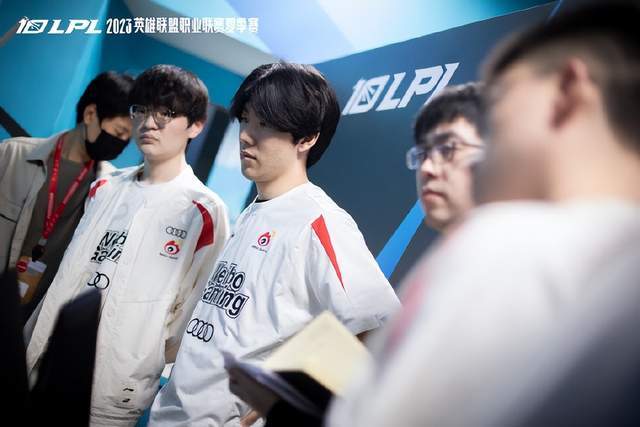 臂展与出手 臂展与出手